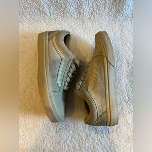 Vans Suede Tan Sneakers 7.5